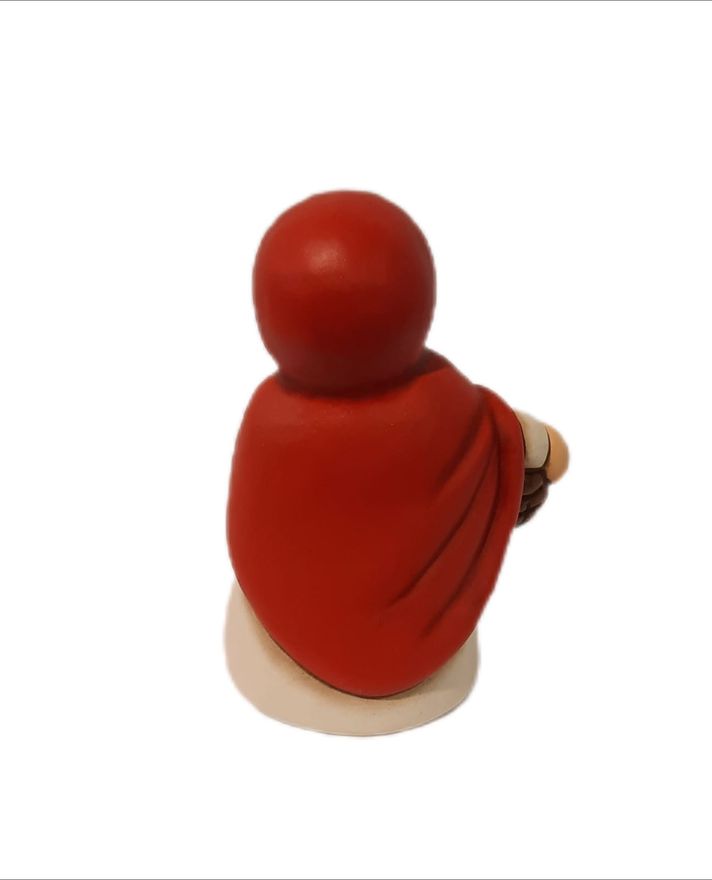 T10384280A82 Thun statuina da culla - Donna con cesto di uova