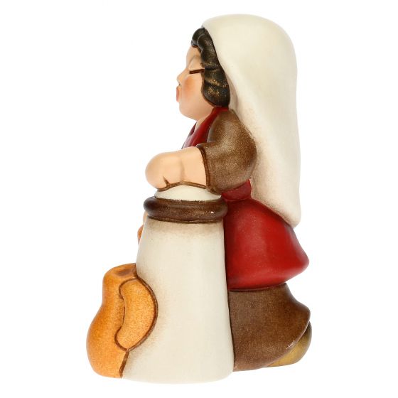 S3173A82 Frau am Brunnen Krippe klassisch