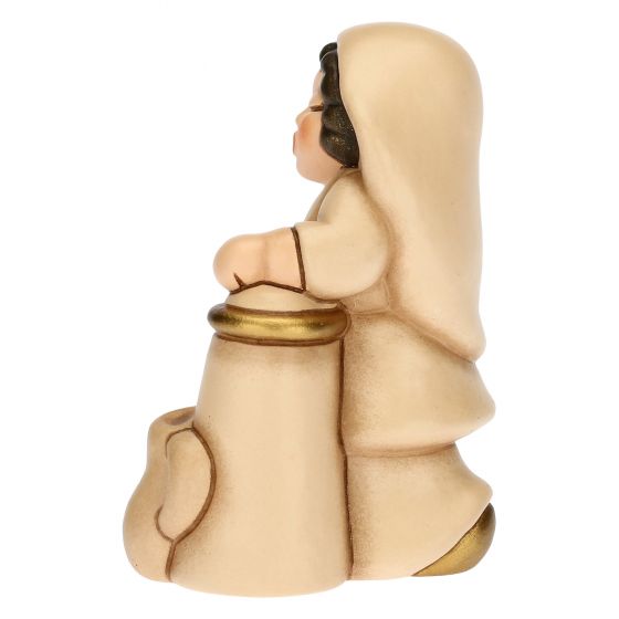 S3173B83 Frau am Brunnen Krippe klassisch