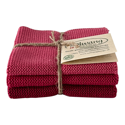 3 Stück gestrickte Wischtücher in Himbeere Kombi.
Wunderschön gebunden mit Schnur und Etikett.

Wischtücher in Krausrippe gestrickt
um die Saugfähigkeit und Funktionalität zu optimieren.