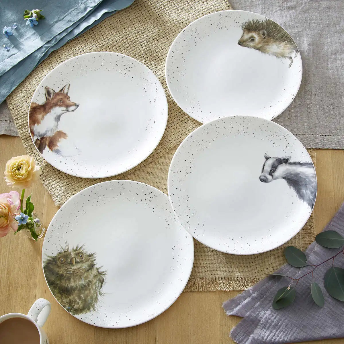 WNB-4077 dinner plate with fox