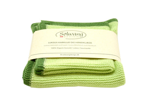 Schönes Set mit Wischtuch und Handtuch.

Wischtuch: 25 x 25 cm.
Handtuch: 32 x 47 cm.

Material :100% BIO Baumwolle.
