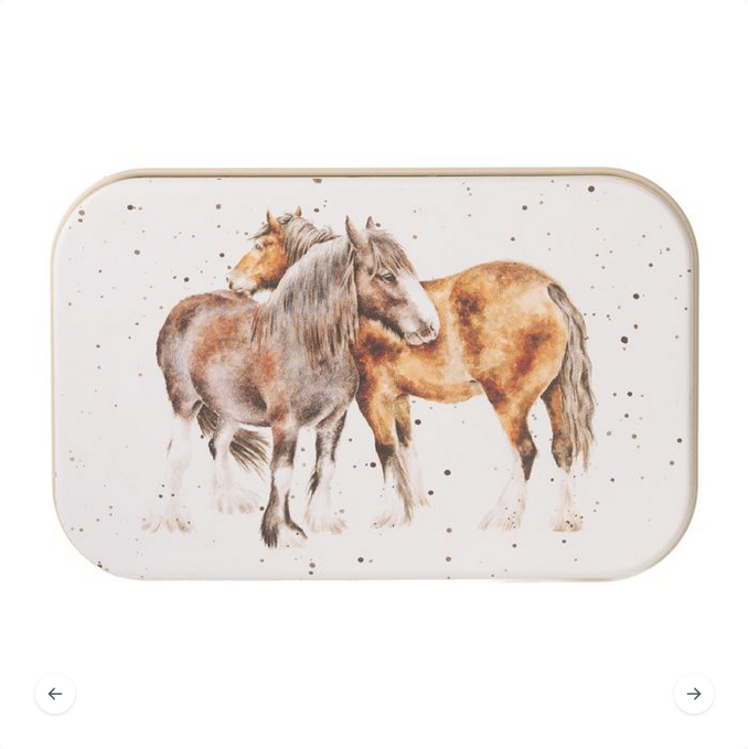 Mini-Dose mit liebevollem Pferdemotiv, rundum – auch innen – dekoriert. Ideal zur Aufbewahrung von Tabletten, Schmuck oder kleinen Gegenständen. Maße: 95 × 60 × 20 mm.