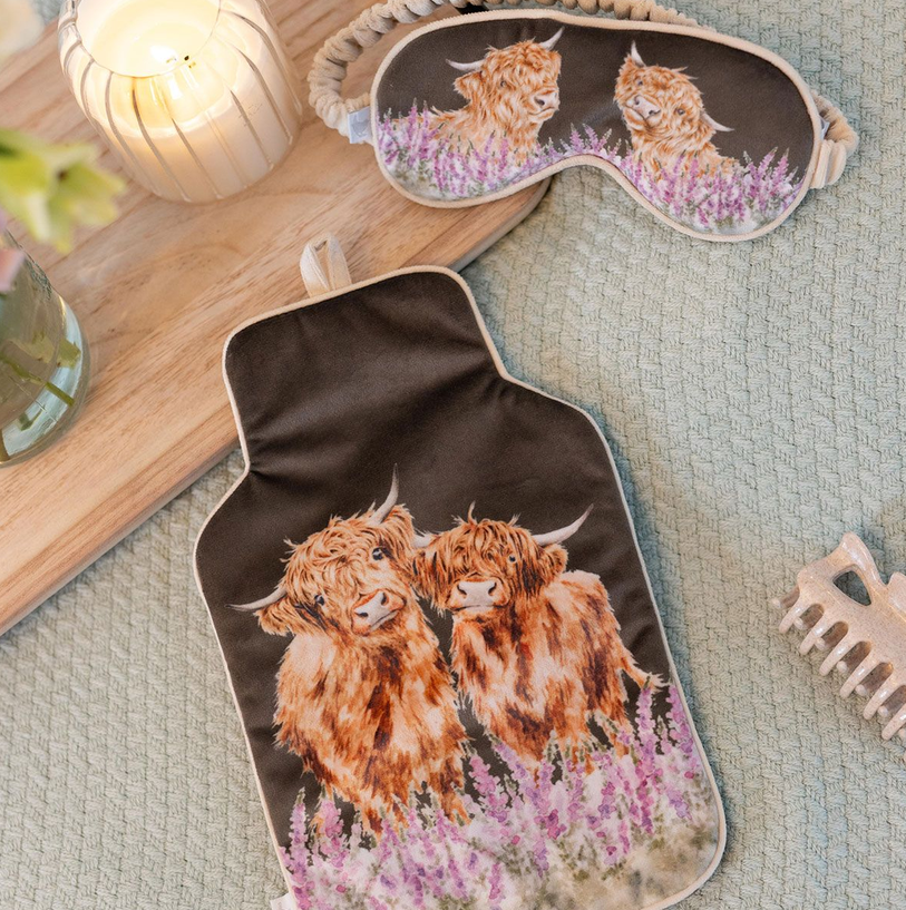 Wärmflasche „Gentle Giants“ mit Highland-Cow-Motiv und weichem Bezug
