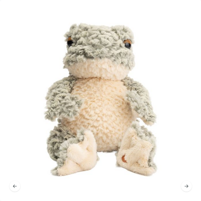Elliot Junior ist ein liebevoll gestalteter Plüschfrosch aus der Wrendale Designs Kollektion, inspiriert von „The Happy Frog“. Jedes Exemplar ist ein Unikat aus besonders weichen Materialien und eignet sich ideal als Geschenk oder Sammlerstück.