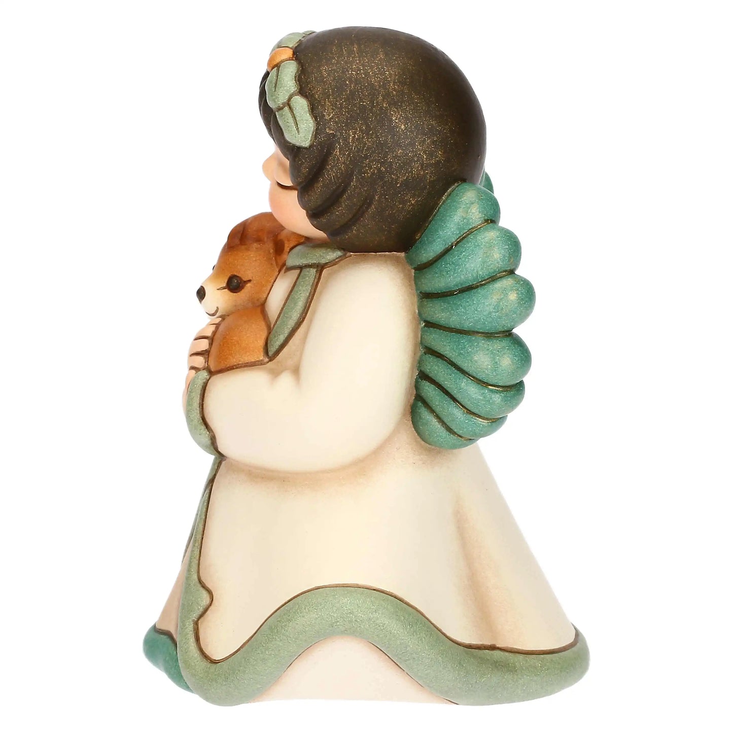 „Engelfigur Angelo Natura in kleiner Ausführung, warmen Naturfarben und zarter Blumendekoration.“