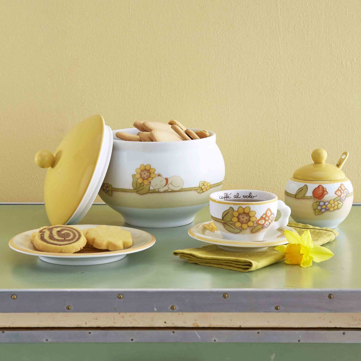 P3761E02 Porcelain sugar bowl with spoon Country "This product is currently out of stock. Please contact us so that we can inform you about the next possible delivery date."