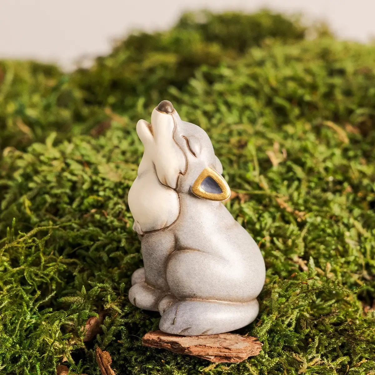 Handbemalte Keramikfigur Wolf als Geschenkidee
