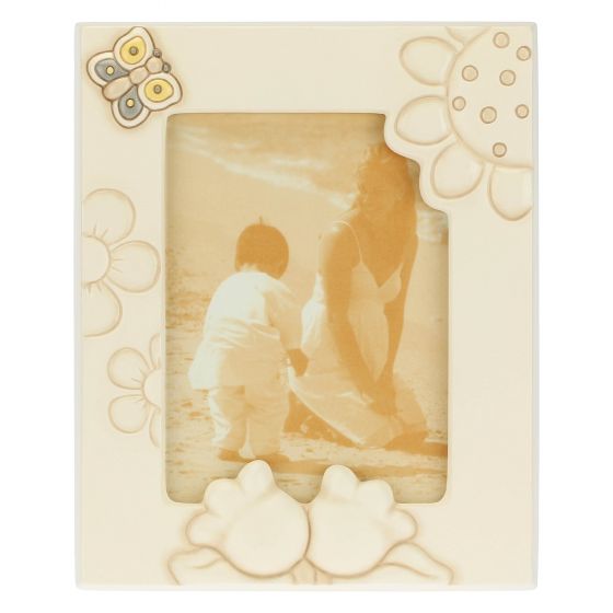 C2882H90 Fotorahmen Elegance Format 12,2x17 cm „Dieses Produkt ist zur Zeit nicht am Lager. Bitte setzen Sie sich mit uns in Verbindung damit wir Ihnen den nächst möglichen Liefertermin bekannt geben können.“