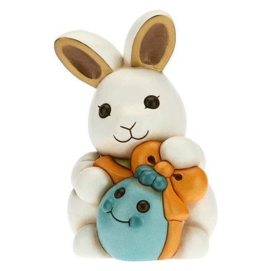 F2941H90 Hase Joy entzückt mit hellblauem Ei