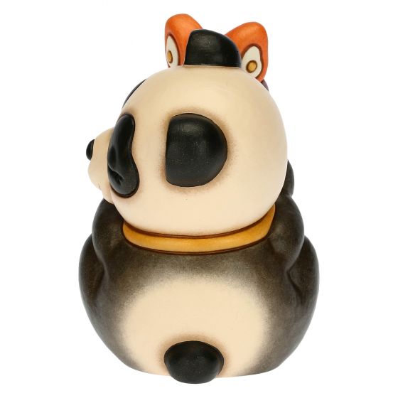F3005F78 Panda-Dame harmonisch mit Bambus und Schmetterling