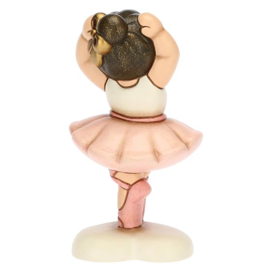 F3231H90B Ballerina mit Tutu rosa mittel „Dieses Produkt ist zur Zeit nicht am Lager. Bitte setzen Sie sich mit uns in Verbindung damit wir Ihnen den nächst möglichen Liefertermin bekannt geben können.“