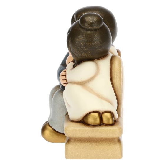 F3248H90B Sitzendes Brautpaar Umarmung groß „Dieses Produkt ist zur Zeit nicht am Lager. Bitte setzen Sie sich mit uns in Verbindung damit wir Ihnen den nächst möglichen Liefertermin bekannt geben können.“