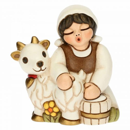 Krippenfigur Ziegenmelkerin mit Ziege zur klassischen Krippe von Thun in champagner