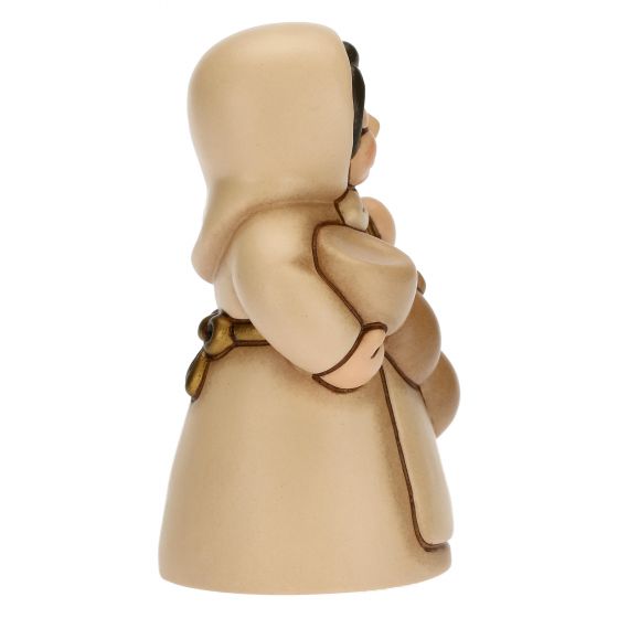 S3231B83 Frau mit Käse