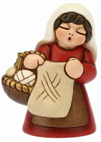 Krippenfigur Strickerin zur klassischen Krippe von Thun in rot